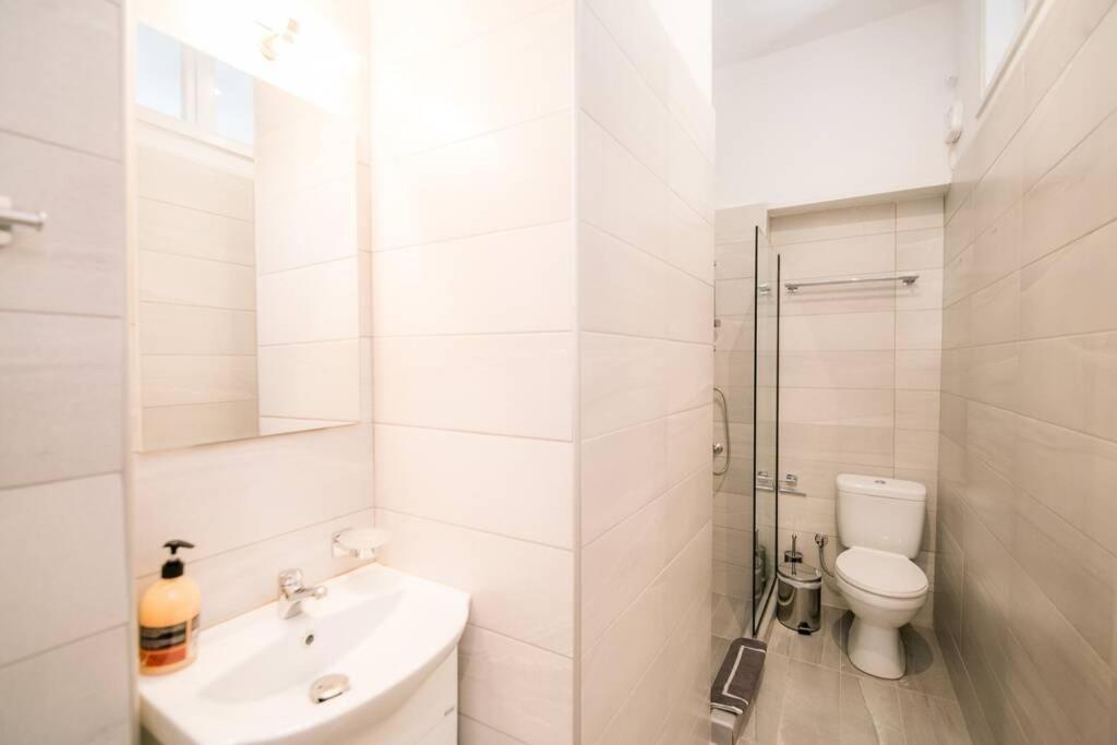 Apartment Belajo And Jacuzzi !! *